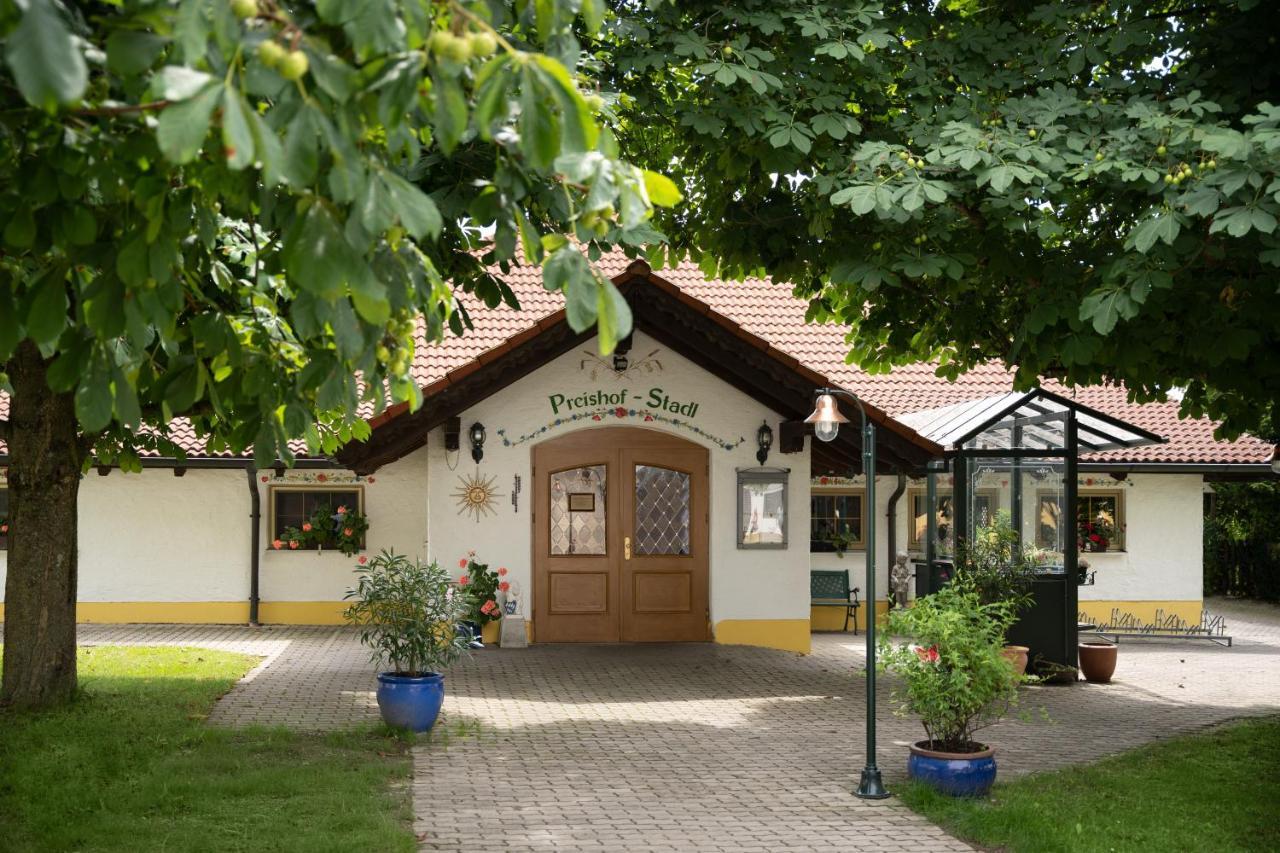 Hotel Preishof Kirchham Ngoại thất bức ảnh