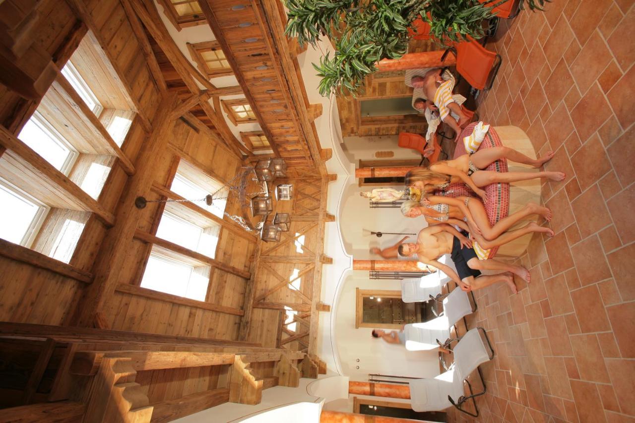 Hotel Preishof Kirchham Ngoại thất bức ảnh